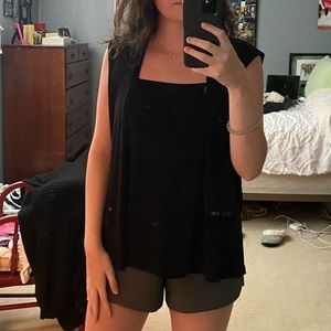 Black Square Neck Sleeveless Top